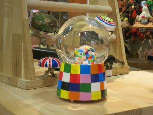 Snow globe lights at Better Toy Store